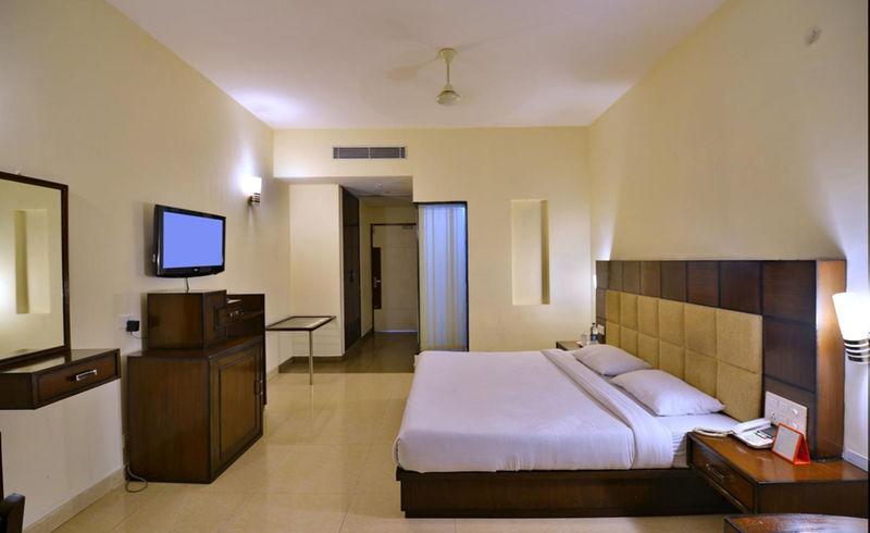 Eagle Motel Rājpura Zewnętrze zdjęcie