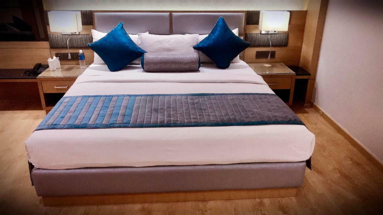 Eagle Motel Rājpura Zewnętrze zdjęcie