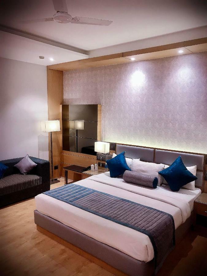 Eagle Motel Rājpura Zewnętrze zdjęcie